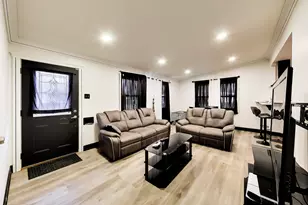 483 Talala St, Park Forest, IL 60466 - Photo 6