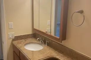 650 Perrie Dr, Elk Grove Village, IL 60007 - Photo 12