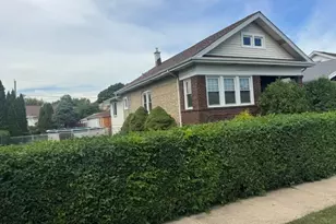 2726 Clarence Ave, Berwyn, IL 60402 - Photo 2