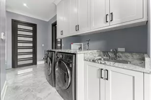 21W741 Thorndale Ave, Medinah, IL 60157 - Photo 18