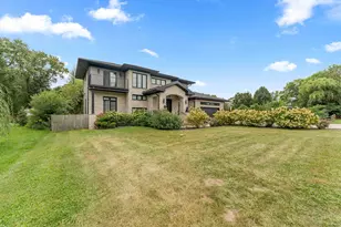 21W741 Thorndale Ave, Medinah, IL 60157 - Photo 2