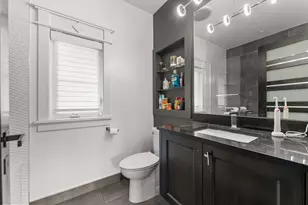 21W741 Thorndale Ave, Medinah, IL 60157 - Photo 24