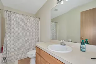 1004 Addleman St, Joliet, IL 60431 - Photo 14