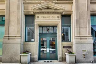 888 S Michigan Ave, Chicago, IL 60605 - Photo 2