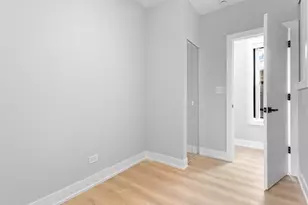 1651 W Jonquil Terrace, Chicago, IL 60626 - Photo 10