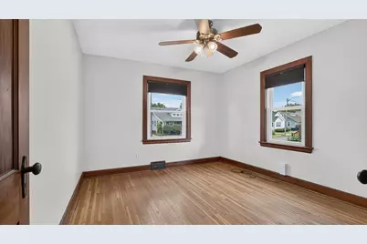1618 S Center Street, Bloomington, IL 61701 - Photo 10