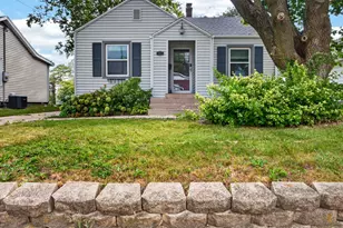 1618 S Center St, Bloomington, IL 61701 - Photo 26