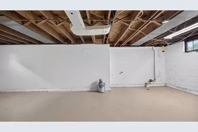 1618 S Center Street, Bloomington, IL 61701 - Photo 18
