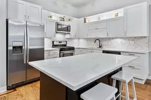 2626 N Lincoln Ave, Chicago, IL 60614 - Photo 6