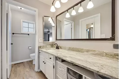 717 S Point Drive, Schaumburg, IL 60193 - Photo 12