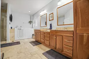 3608 Pamela Dr, Bloomington, IL 61704 - Photo 50