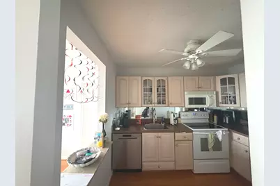 111 W Maple Street #1508, Chicago, IL 60610 - Photo 4