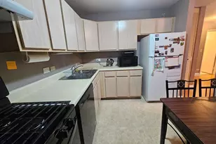 974 Thornton Ln, Buffalo Grove, IL 60089 - Photo 10
