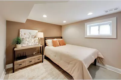 5042 N Melvina Avenue, Chicago, IL 60630 - Photo 20