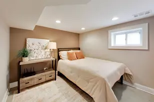 5042 N Melvina Ave, Chicago, IL 60630 - Photo 20