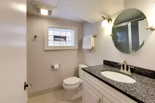 5042 N Melvina Ave, Chicago, IL 60630 - Photo 22