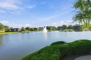 9386 Bay Colony Dr, Des Plaines, IL 60016 - Photo 24