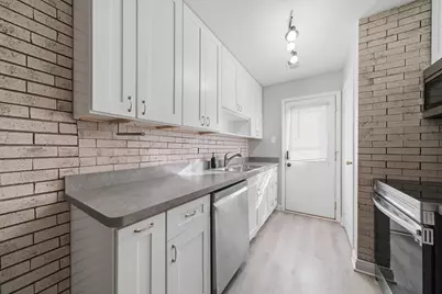 9386 Bay Colony Drive #1S, Des Plaines, IL 60016 - Photo 20