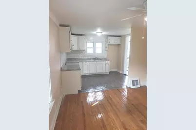 [Address not provided], Blue Island, IL 60406 - Photo 4