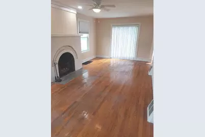 [Address not provided], Blue Island, IL 60406 - Photo 6
