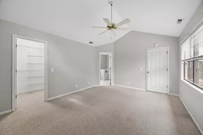 11458 Ashley Woods Drive, Westchester, IL 60154 - Photo 16