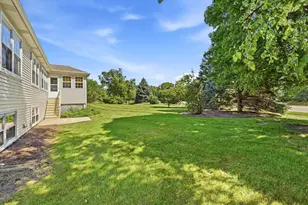 210 Stillwater Ct, Oswego, IL 60543 - Photo 18