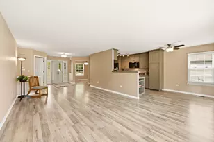 210 Stillwater Ct, Oswego, IL 60543 - Photo 20