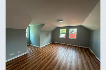 9243 Lynwood Drive, Oak Lawn, IL 60453 - Photo 10