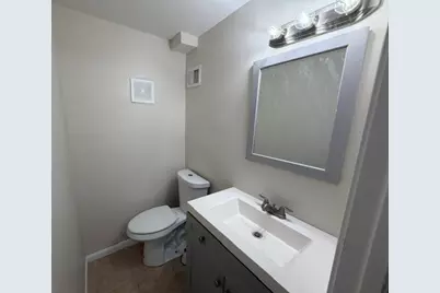 22497 Yates Avenue, Sauk Village, IL 60411 - Photo 10