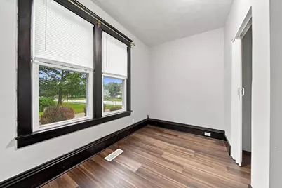 607 N 1st Street, Ashton, IL 61006 - Photo 12