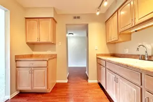 5000 Carriage Way Dr, Rolling Meadows, IL 60008 - Photo 6