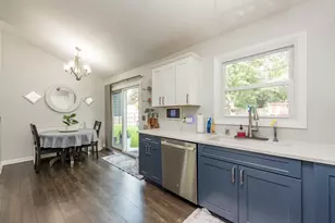 715 Holdridge Ave, Winthrop Harbor, IL 60096 - Photo 4
