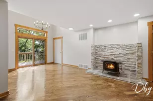 26227 W Forest Ct, Antioch, IL 60002 - Photo 6