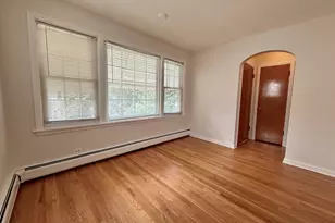 6147 N Meade Ave, Chicago, IL 60646 - Photo 4