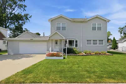 9024 Austin Avenue, Oak Lawn, IL 60453 - Photo 2