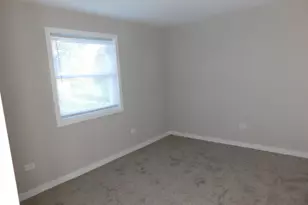 212 N Pinecrest Rd, Bolingbrook, IL 60440 - Photo 14