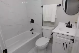 212 N Pinecrest Rd, Bolingbrook, IL 60440 - Photo 12