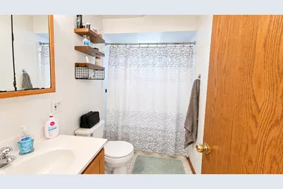 3610 S Emerald Avenue, Chicago, IL 60609 - Photo 6