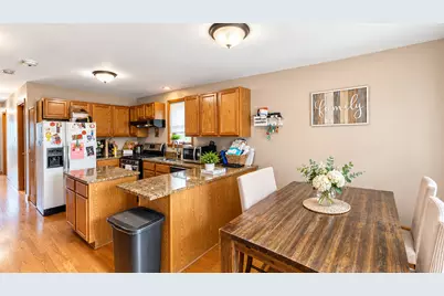 3610 S Emerald Avenue, Chicago, IL 60609 - Photo 4