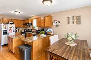 3610 S Emerald Ave, Chicago, IL 60609 - Photo 4