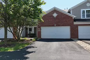 17428 Fox Bend Ln, Lockport, IL 60441 - Photo 2