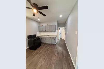 3053 N Elbridge Avenue #2-F, Chicago, IL 60618 - Photo 4