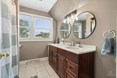 27W501 Williams Street, Winfield, IL 60190 - Photo 20