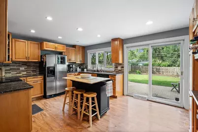 27W501 Williams Street, Winfield, IL 60190 - Photo 6