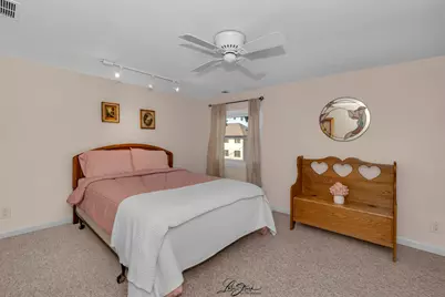 143 N Jefferson Street, Lockport, IL 60441 - Photo 18