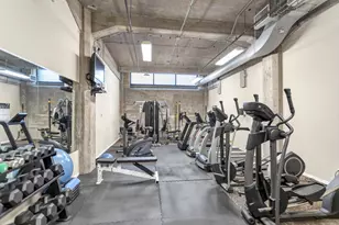 210 S Desplaines St, Chicago, IL 60661 - Photo 30