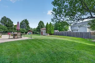 312 Badger Ct, Oswego, IL 60543 - Photo 46