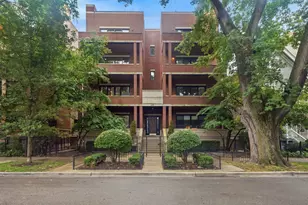 639 W Briar Pl, Chicago, IL 60657 - Photo 22