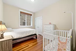 639 W Briar Pl, Chicago, IL 60657 - Photo 14