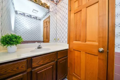 1126 S Edgewood Avenue, Lombard, IL 60148 - Photo 10